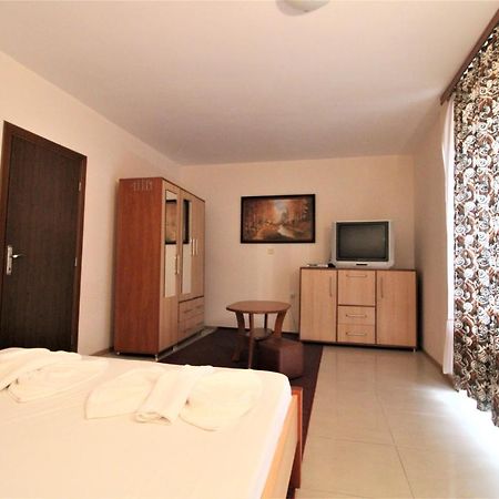 Eden - Menada Apartments Sunny Beach Buitenkant foto