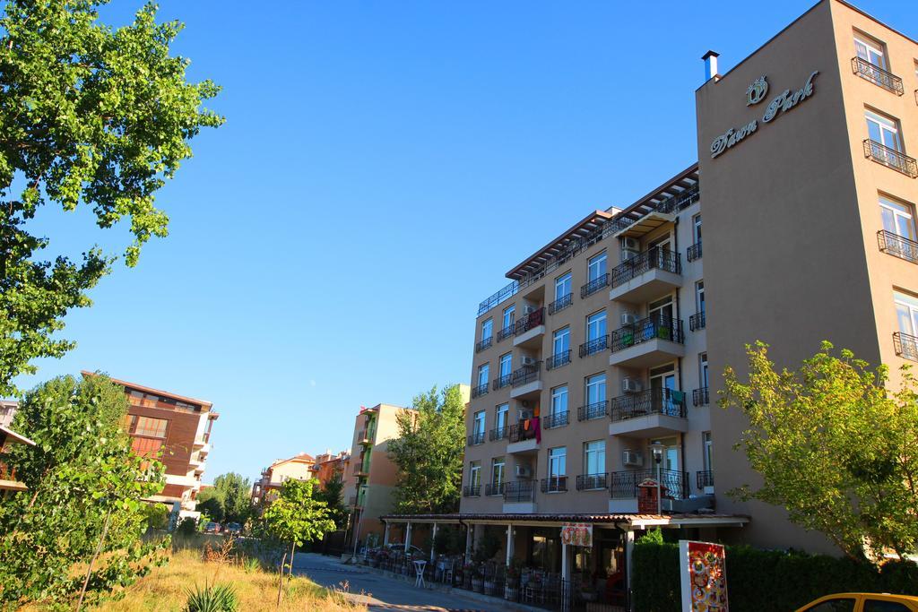 Eden - Menada Apartments Sunny Beach Buitenkant foto