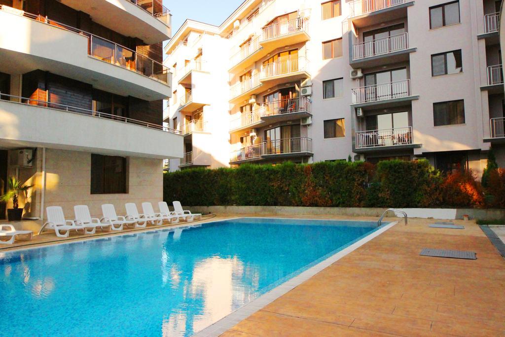 Eden - Menada Apartments Sunny Beach Buitenkant foto