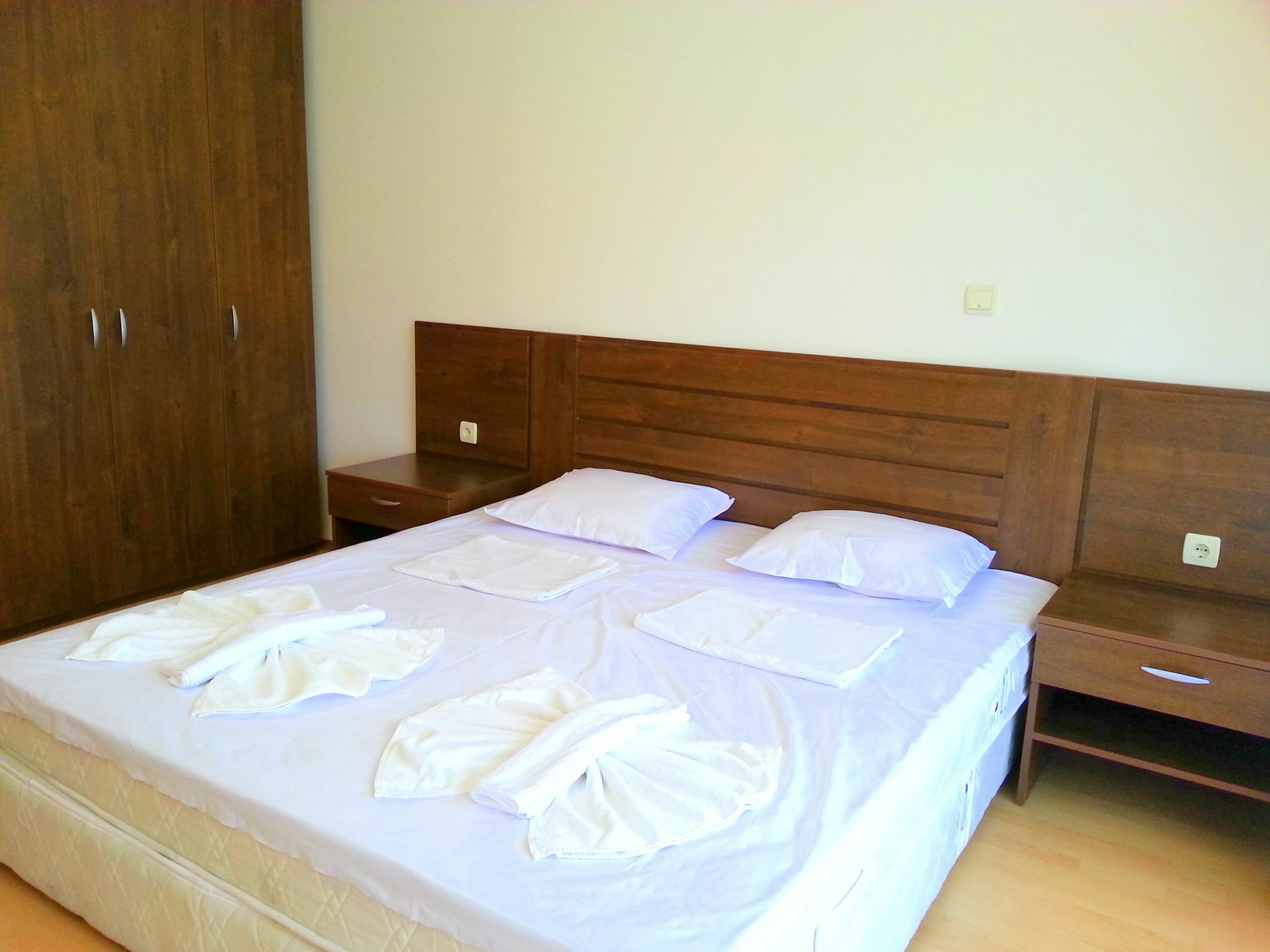 Eden - Menada Apartments Sunny Beach Buitenkant foto