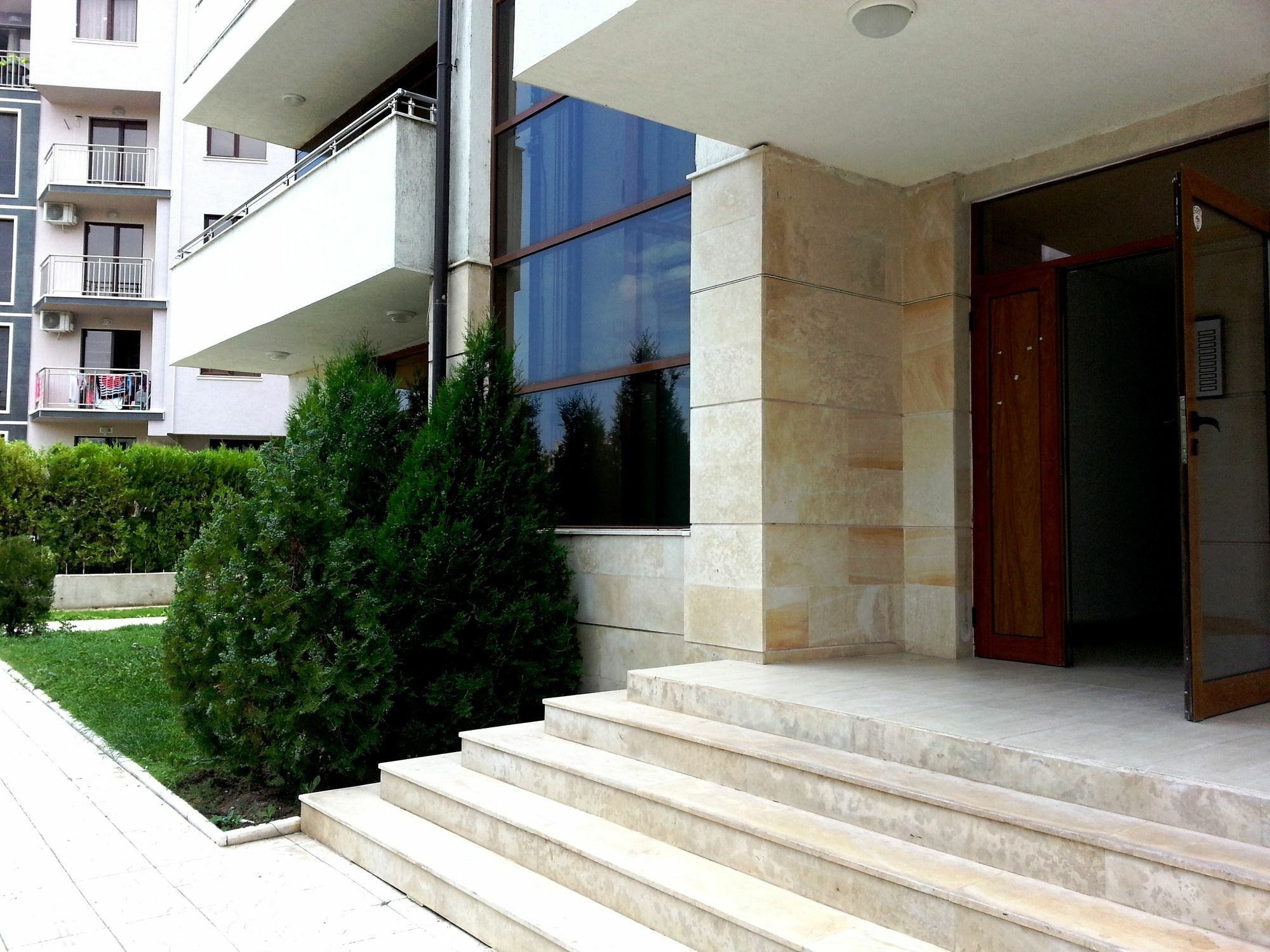 Eden - Menada Apartments Sunny Beach Buitenkant foto